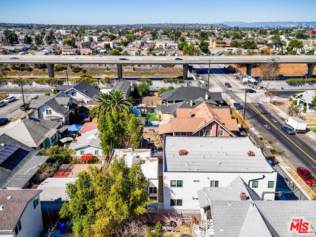 324 W 51st Street, Los Angeles, CA 90037