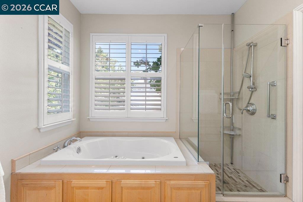 Image 26 of property listing at 11183 Brittany Ln, Dublin, CA 94568