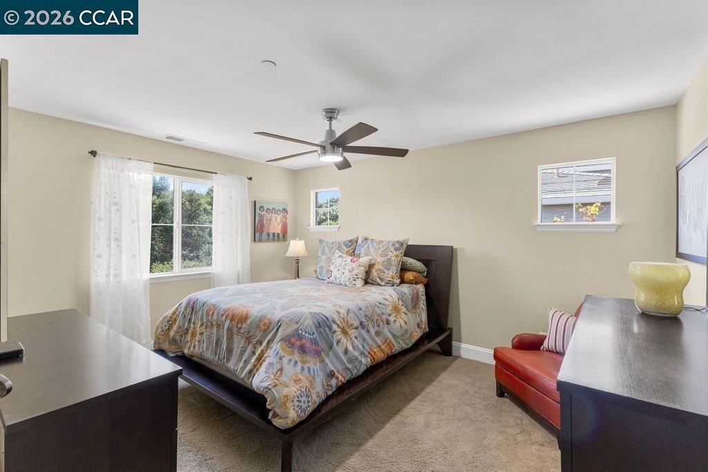 Image 40 of property listing at 11183 Brittany Ln, Dublin, CA 94568