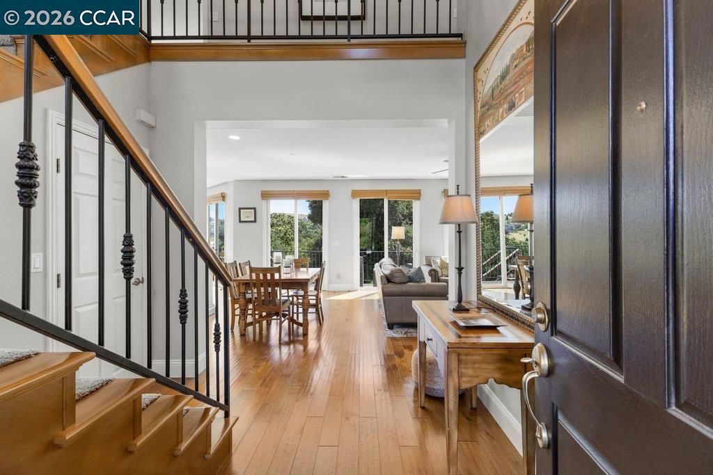 Image 6 of property listing at 11183 Brittany Ln, Dublin, CA 94568