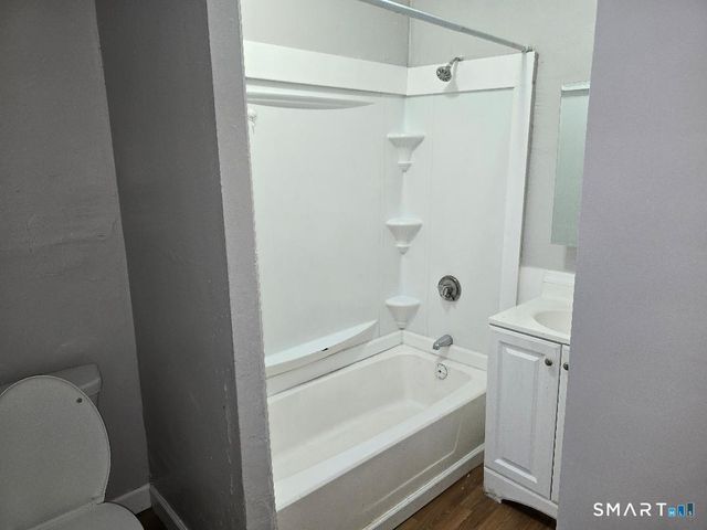 5 Hill Street B,D, Waterbury, CT 06704