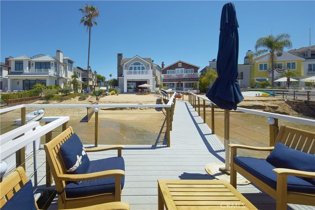 1324 E Balboa Boulevard, Newport Beach, CA 92661