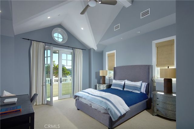 1324 E Balboa Boulevard, Newport Beach, CA 92661
