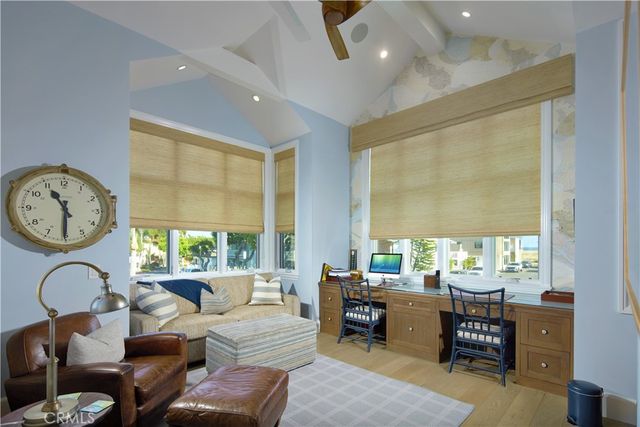 1324 E Balboa Boulevard, Newport Beach, CA 92661