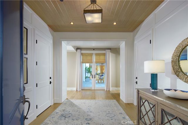 1324 E Balboa Boulevard, Newport Beach, CA 92661