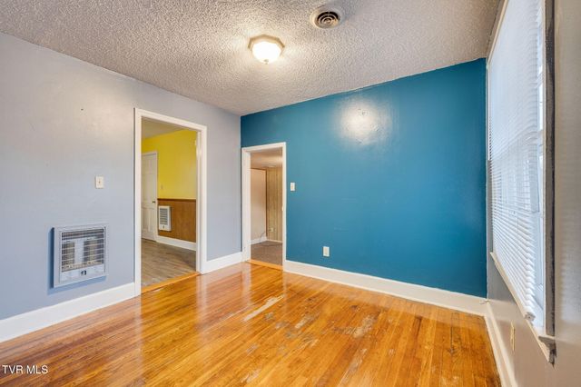 813 Haynes Street, Bristol, TN 37620