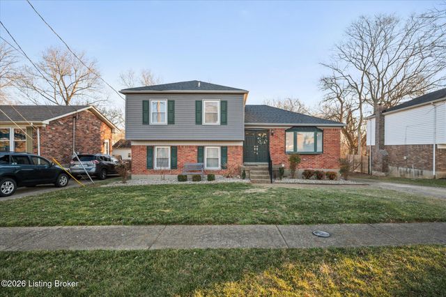 4405 Burgundy Dr, Jeffersontown, KY 40299