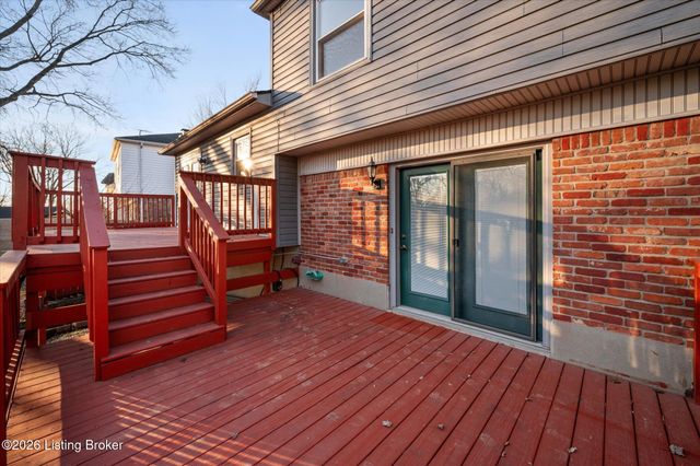 4405 Burgundy Dr, Jeffersontown, KY 40299