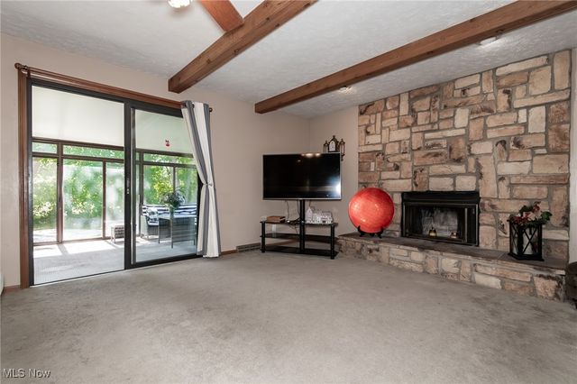 6464 Woodhawk Drive, Mayfield Heights, OH 44124