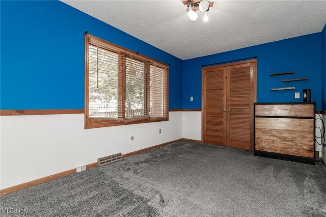 6464 Woodhawk Drive, Mayfield Heights, OH 44124