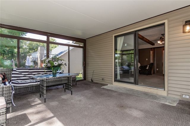 6464 Woodhawk Drive, Mayfield Heights, OH 44124