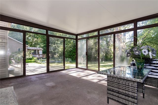 6464 Woodhawk Drive, Mayfield Heights, OH 44124