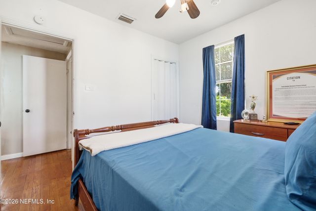 6024 TRANSYLVANIA Avenue, Jacksonville, FL 32210