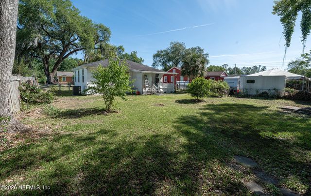 6024 TRANSYLVANIA Avenue, Jacksonville, FL 32210