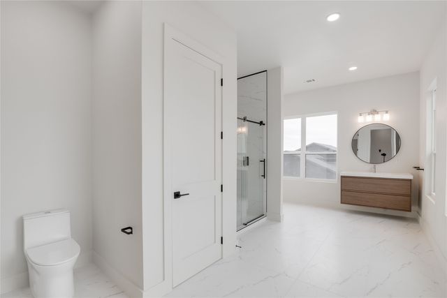 436 Whispering Way, Red Oak, TX 75154