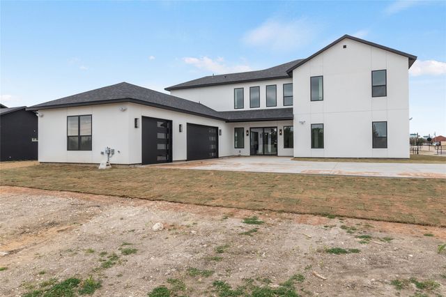 436 Whispering Way, Red Oak, TX 75154