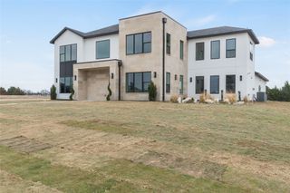 436 Whispering Way, Red Oak, TX 75154