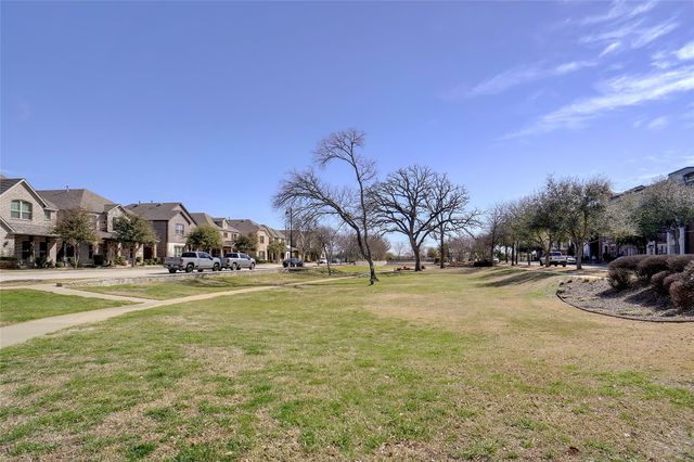2228 6th Avenue, Flower Mound, TX 75028