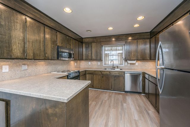 37 Milano Street, Hanahan, SC 29410