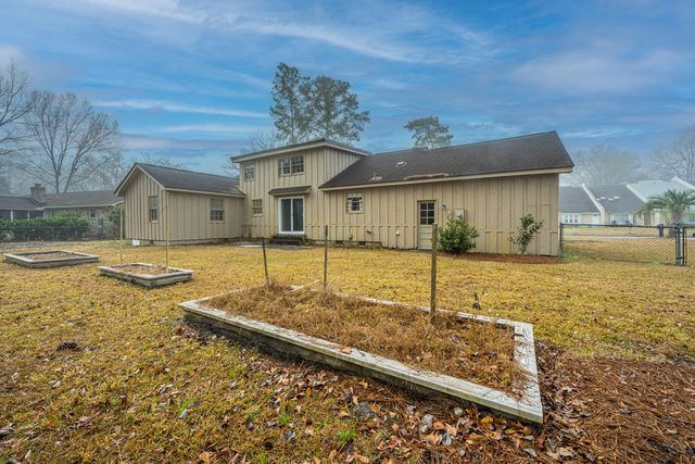 37 Milano Street, Hanahan, SC 29410