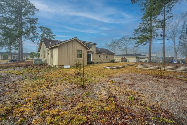 37 Milano Street, Hanahan, SC 29410