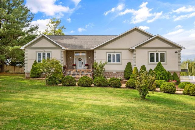 76 CENTERVILLE RD, Bridgewater, VA 22812