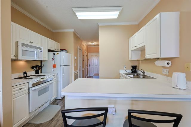 695 Riverwalk Dr Unit 202, Myrtle Beach, SC 29579