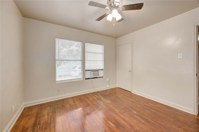 423 Fairview Dr, Corpus Christi, TX 78408