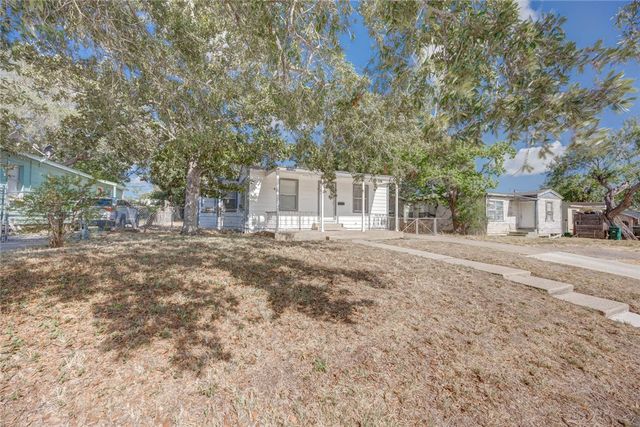 423 Fairview Dr, Corpus Christi, TX 78408