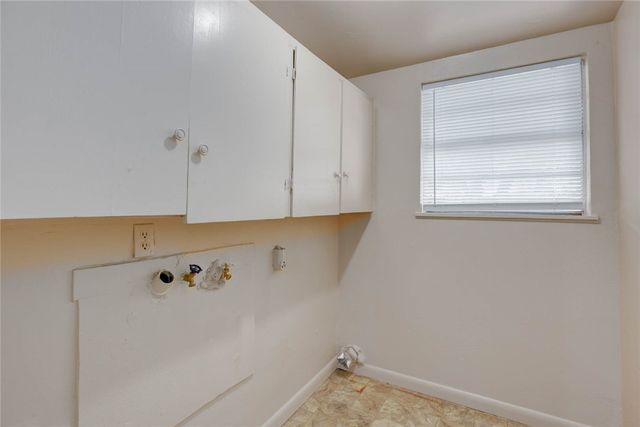 423 Fairview Dr, Corpus Christi, TX 78408