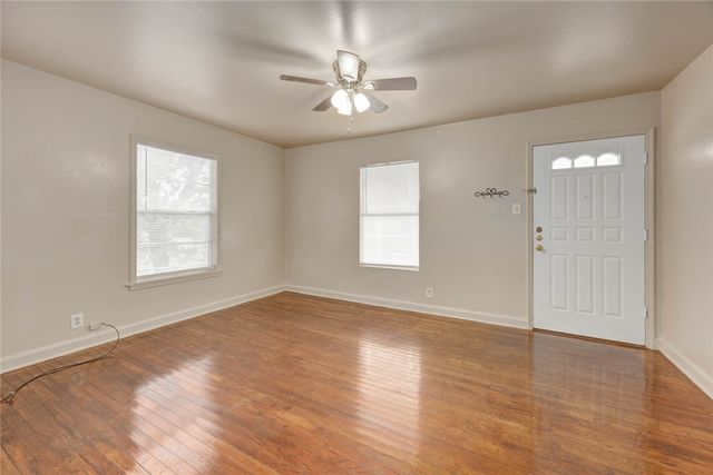 423 Fairview Dr, Corpus Christi, TX 78408