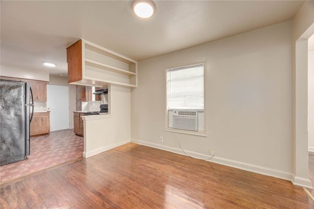 423 Fairview Dr, Corpus Christi, TX 78408