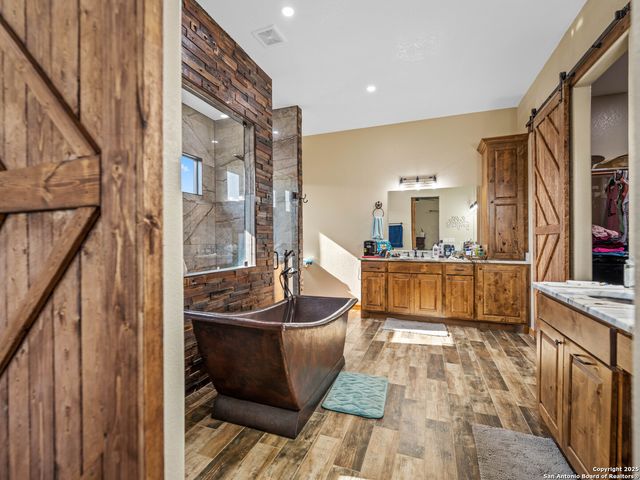 12093 New Sulphur Springs, San Antonio, TX 78263