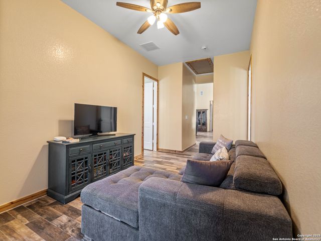 12093 New Sulphur Springs, San Antonio, TX 78263