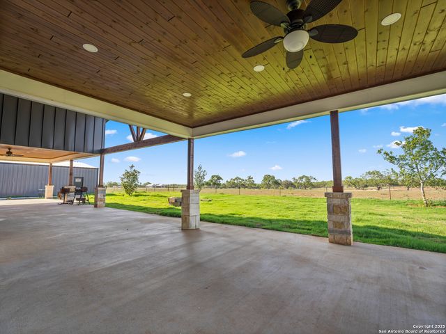12093 New Sulphur Springs, San Antonio, TX 78263