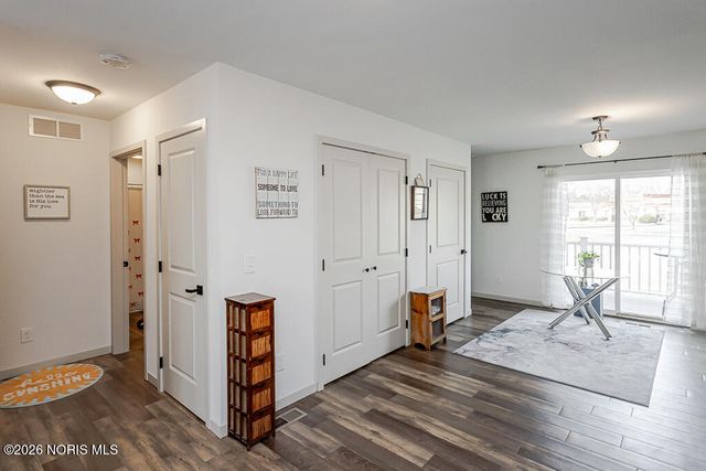 5736 Aurora Place, Sylvania, OH 43560