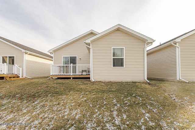 5736 Aurora Place, Sylvania, OH 43560