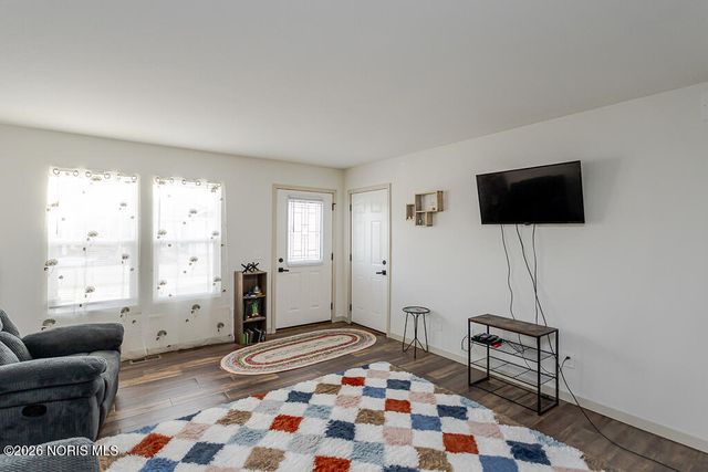 5736 Aurora Place, Sylvania, OH 43560