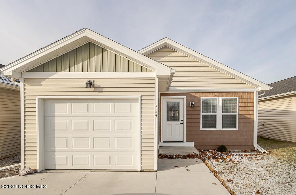 5736 Aurora Place, Sylvania, OH 43560