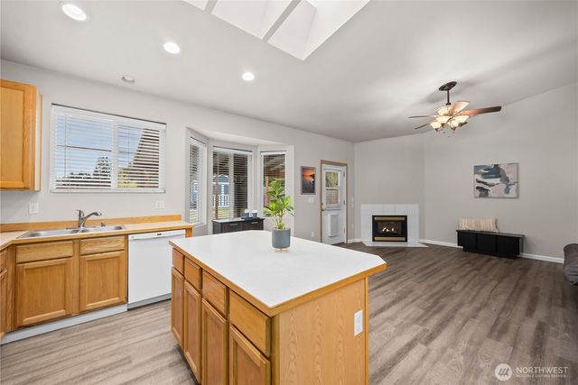 10118 231st Avenue E, Buckley, WA 98321