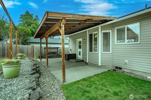 10118 231st Avenue E, Buckley, WA 98321