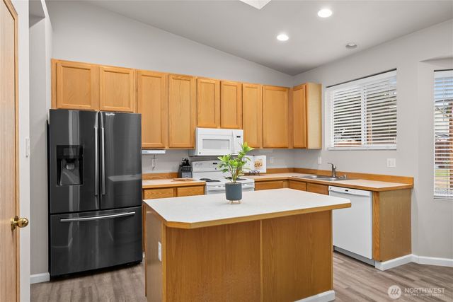 10118 231st Avenue E, Buckley, WA 98321