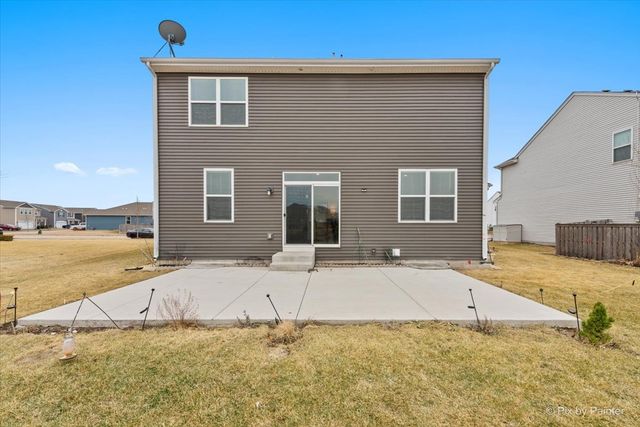 1522 Hollow Tree Lane, Pingree Grove, IL 60140