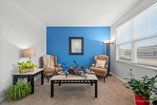 1522 Hollow Tree Lane, Pingree Grove, IL 60140