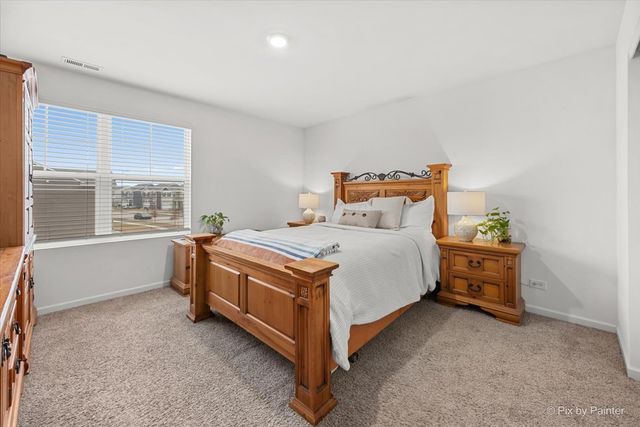 1522 Hollow Tree Lane, Pingree Grove, IL 60140