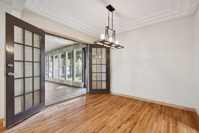 6802 Cottonwood Lane N, Maple Grove, MN 55369