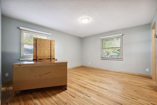 6802 Cottonwood Lane N, Maple Grove, MN 55369