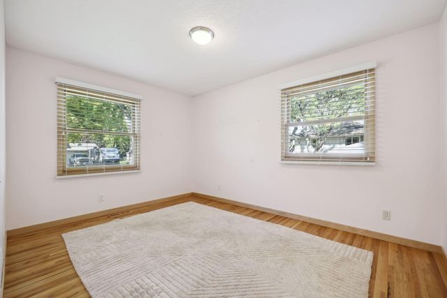 6802 Cottonwood Lane N, Maple Grove, MN 55369