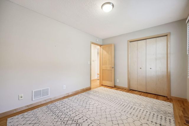 6802 Cottonwood Lane N, Maple Grove, MN 55369