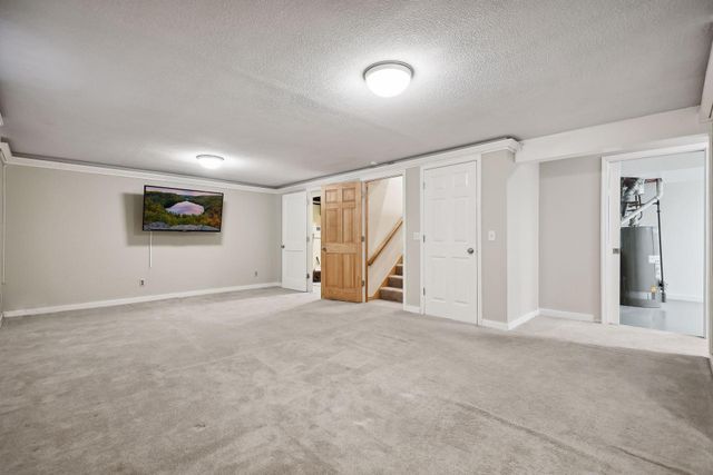 6802 Cottonwood Lane N, Maple Grove, MN 55369